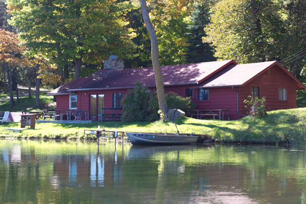 Five Lakes Resort