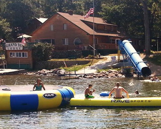 Anderson’s Grand Vu Lodge